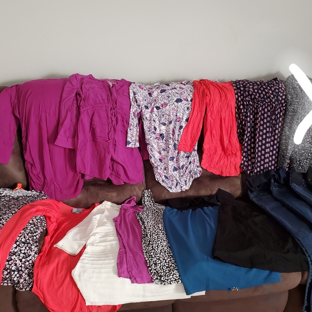 Pregnancy clothes